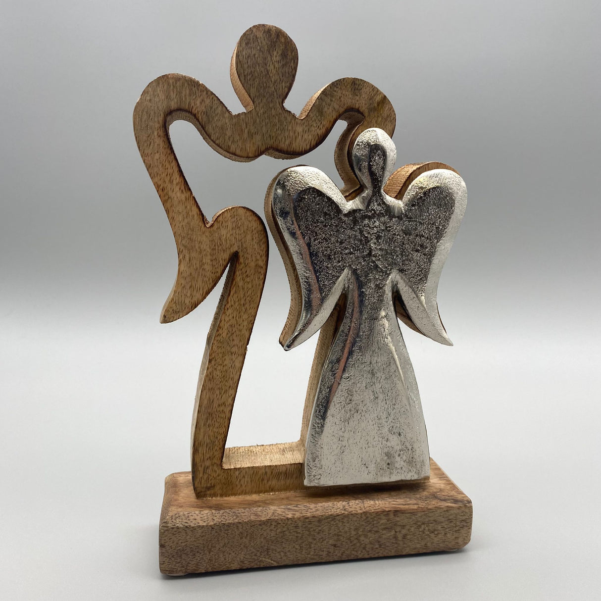 Engelpaar aus Mango-Holz | Formano Weihnachten | Dekofigur Weihnachten 22cm von Wimpelberg