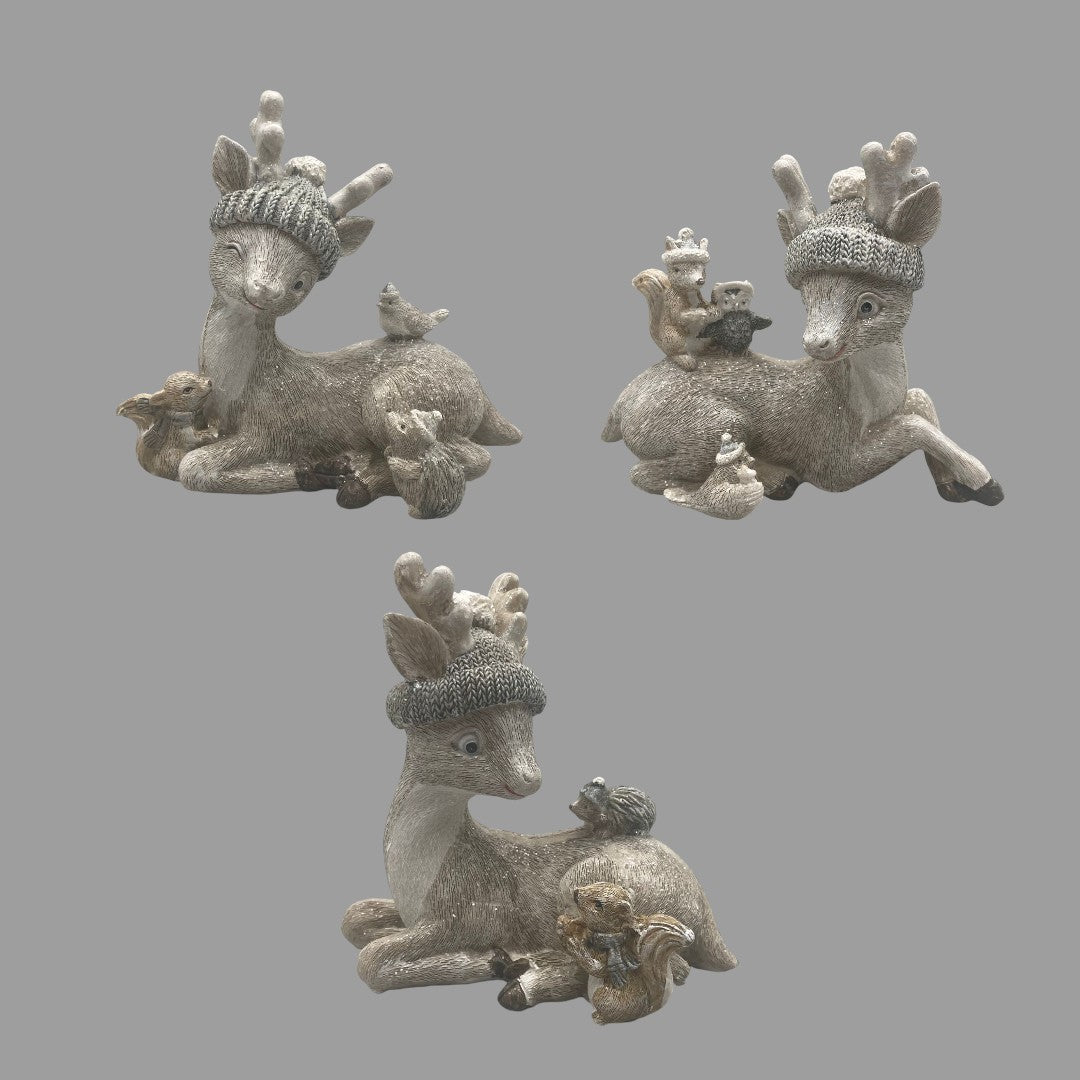 Deko Reh mit Mütze – 17 cm, Handgefertigt mit Glitter | Dekofigur Winter von Wimpelberg