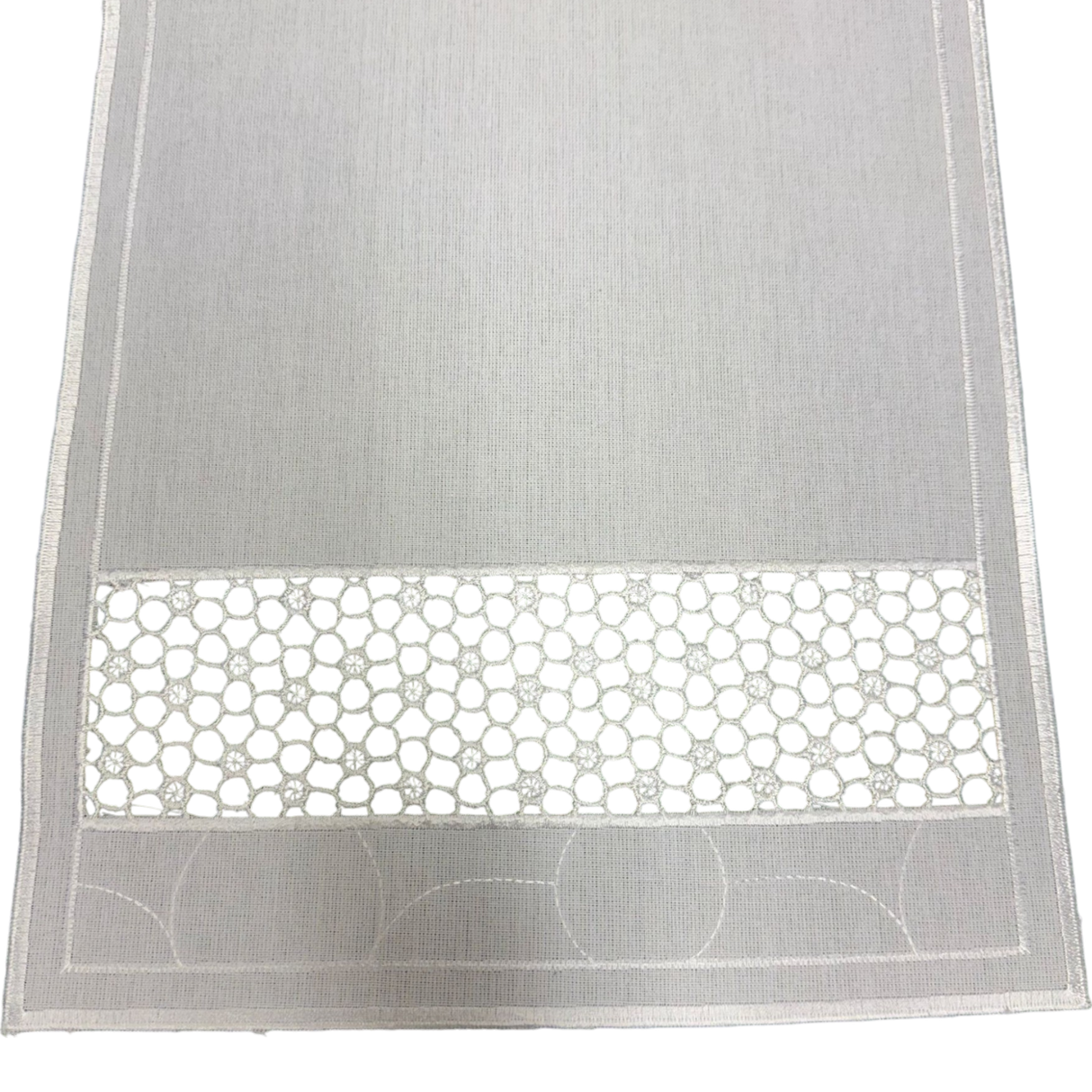 Tischläufer Plauener Spitze Wollweiß – Plauener Spitze | Ganzjahres Deko von Wimpelberg