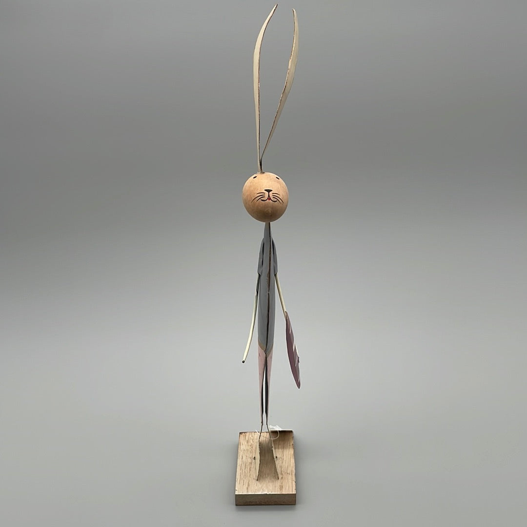 Osterhasen Figuren aus Metall auf Sockel | Osterdeko Figuren von Wimpelberg