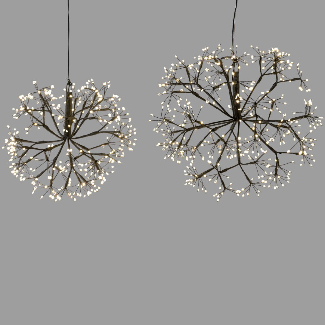 Deko-Kugel Winter Schwarz – 30cm und 40cm mit 360-480 LED-Lichtern | LED Deko Winter