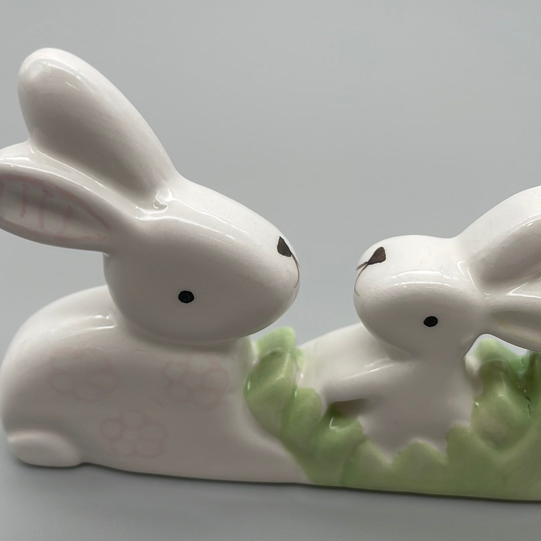 Osterhasen Familie aus Keramik | Osterdekoration von Wimpelberg