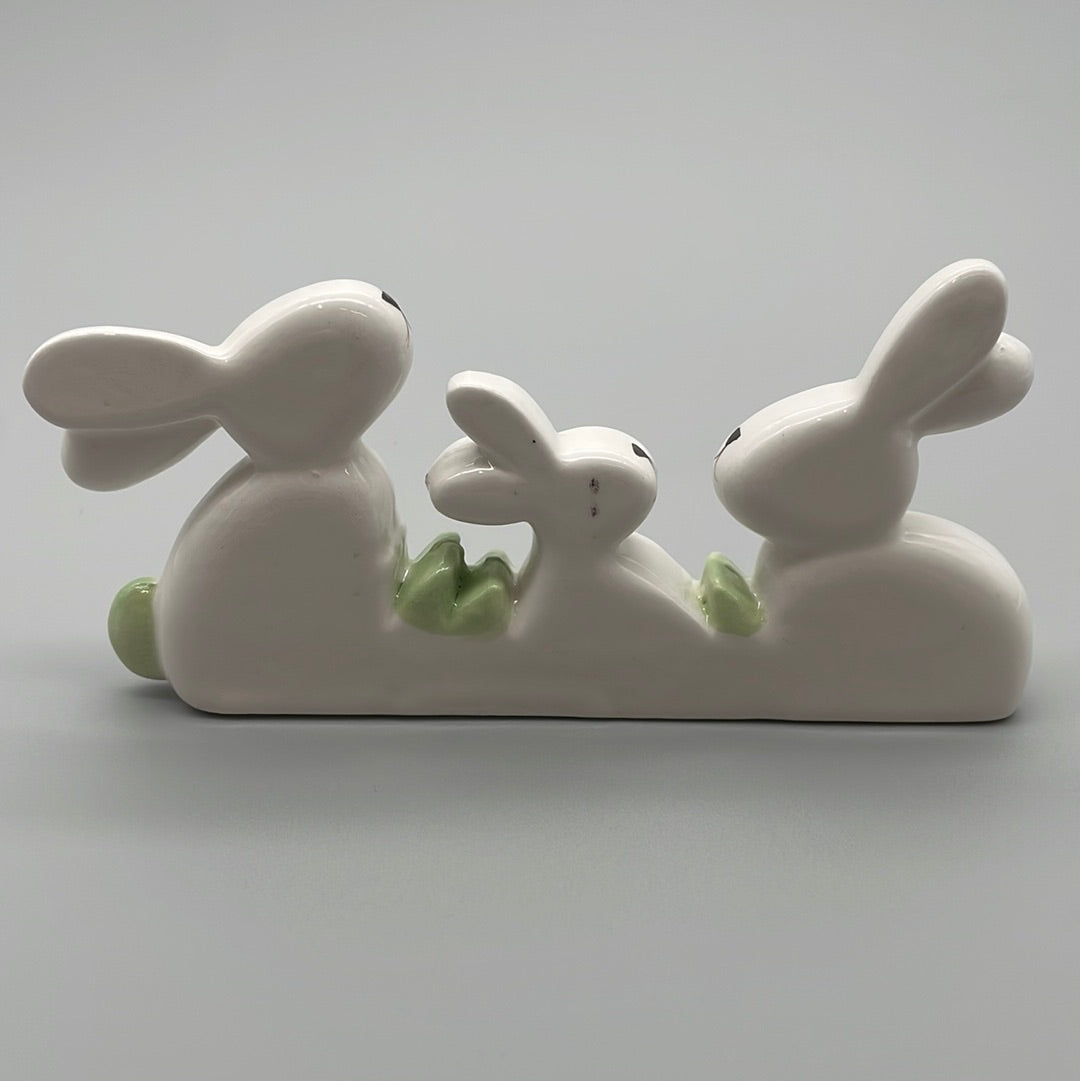 Osterhasen Familie aus Keramik | Osterdekoration von Wimpelberg