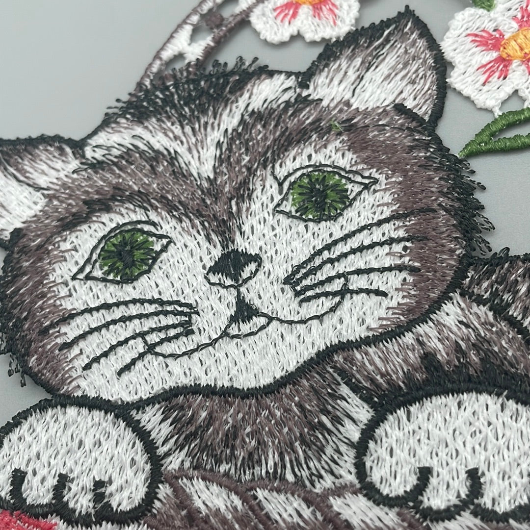 Fensterbild Katze im Korb | Fensterdeko von Wimpelberg