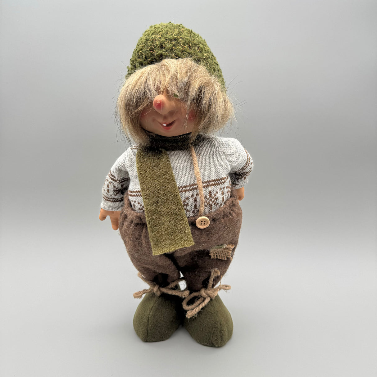 Deko Weihnachten - Wichtel Frau und Wichtel Mann Deko Grün braune Hose von Wimpelberg