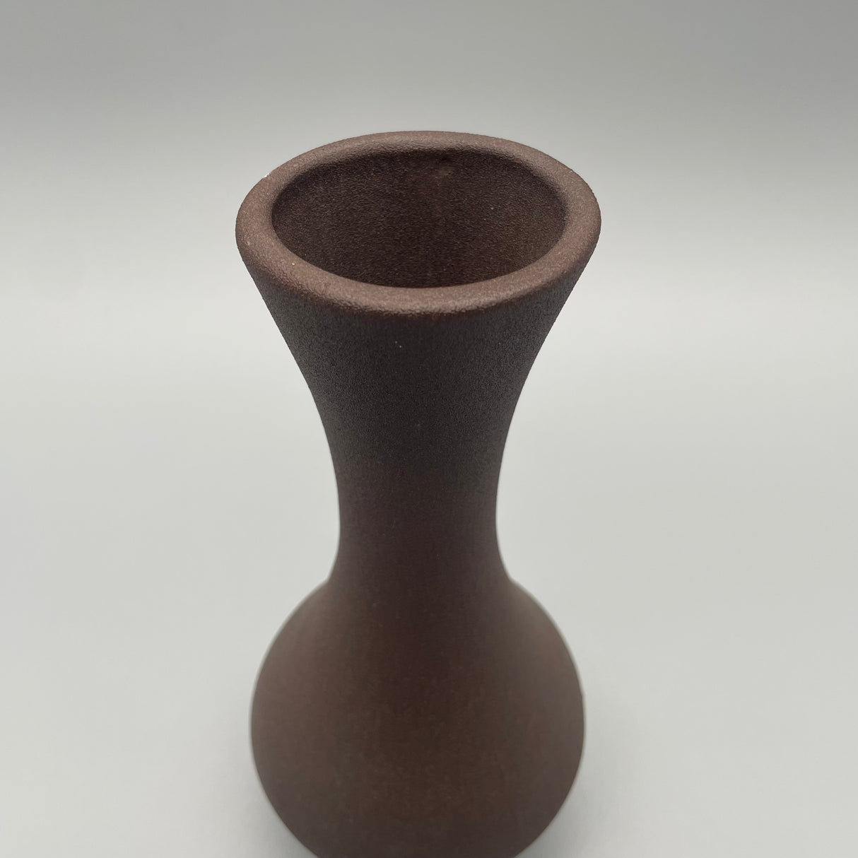 Dunkelbraune Vase von Wimpelberg