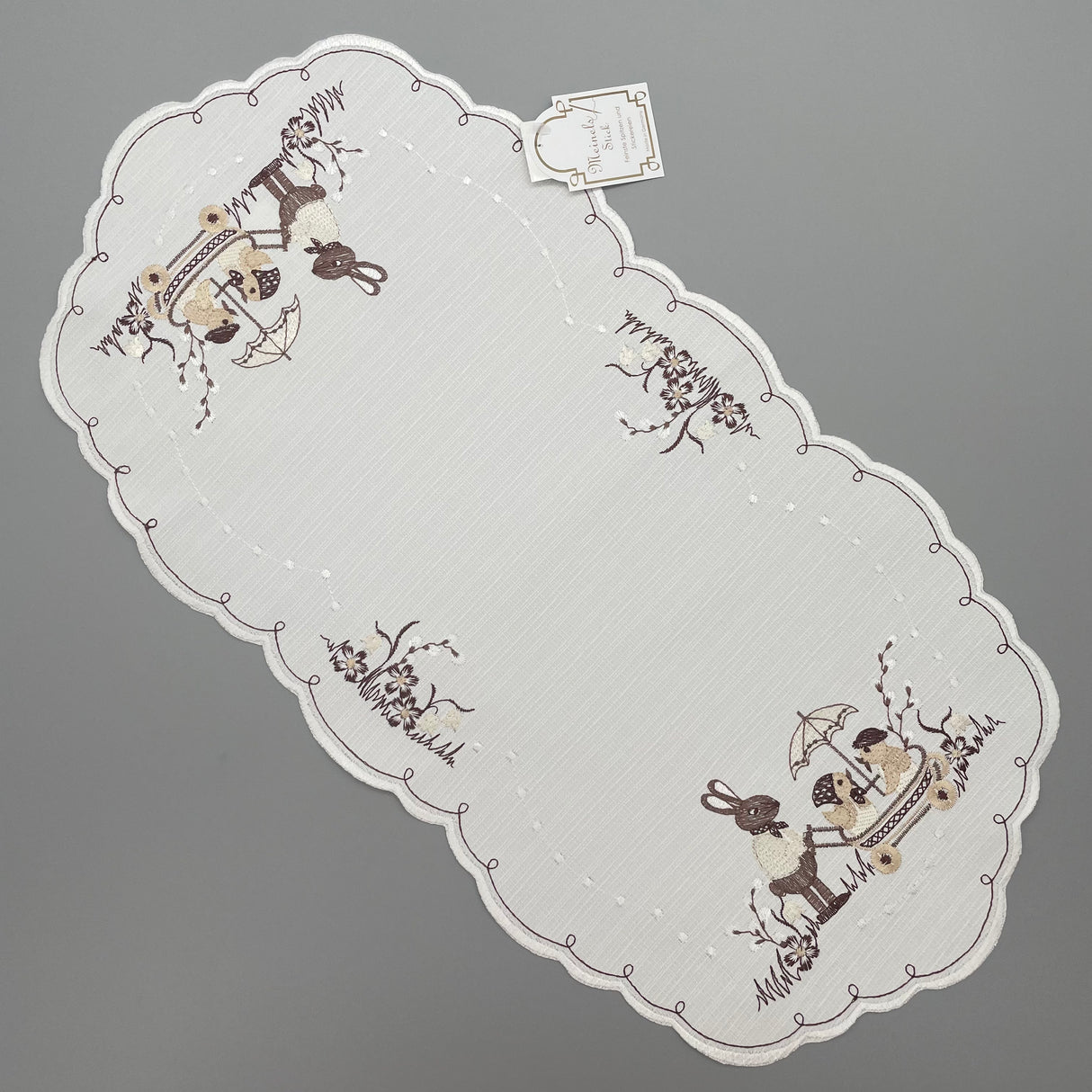 Läufer Osterhase mit Kinderwagen | Osterläufer von Wimpelberg