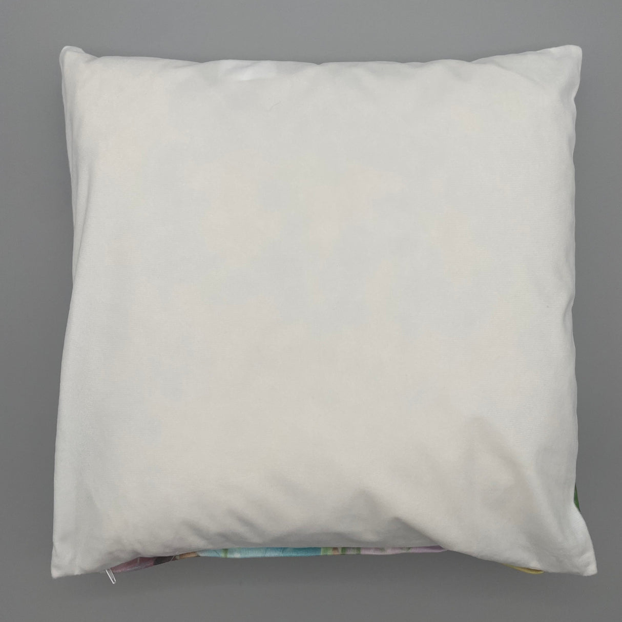 Kissenhülle Frühling Hase im Korb - 40x40cm von Wimpelberg