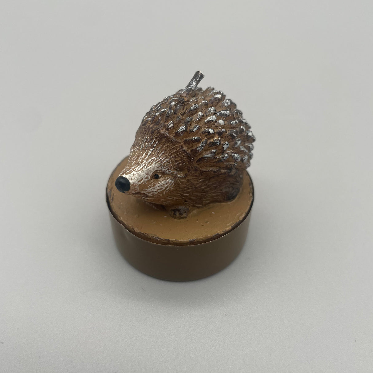Teelicht "Igel" sitzend von Wimpelberg