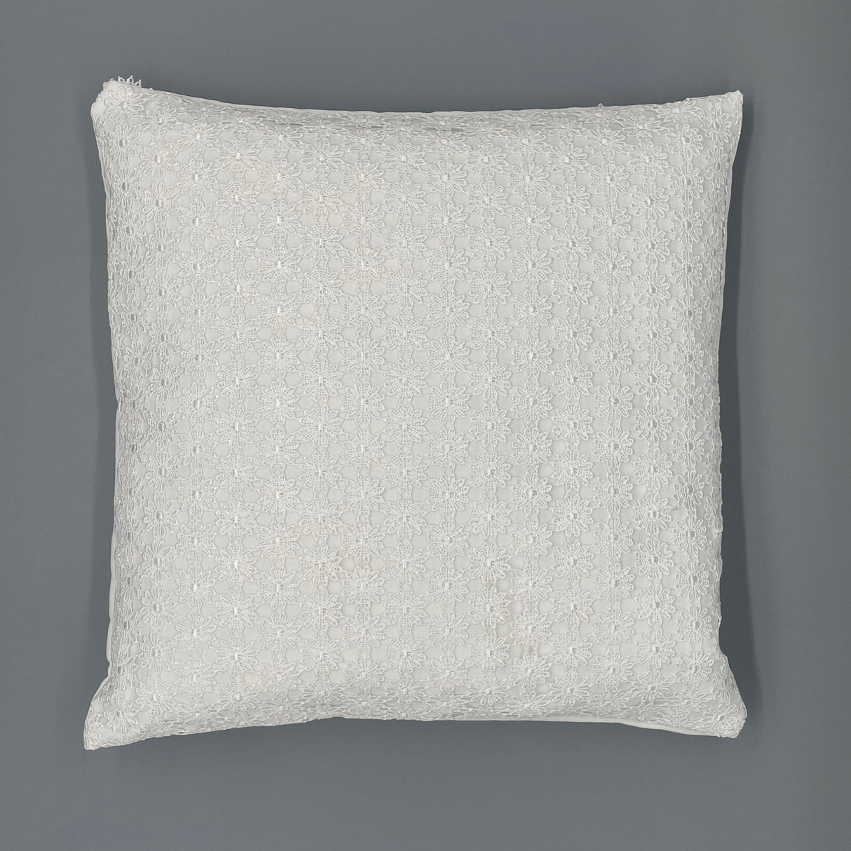 Kissenhülle Vollspitze – 40x40 cm, Creme | Deko Kissenbezug von Wimpelberg