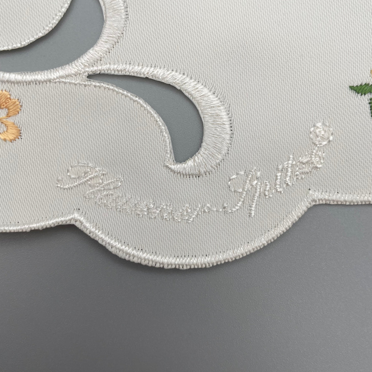 Osterdecke 26cm rund Küken | Osterdeko von Wimpelberg