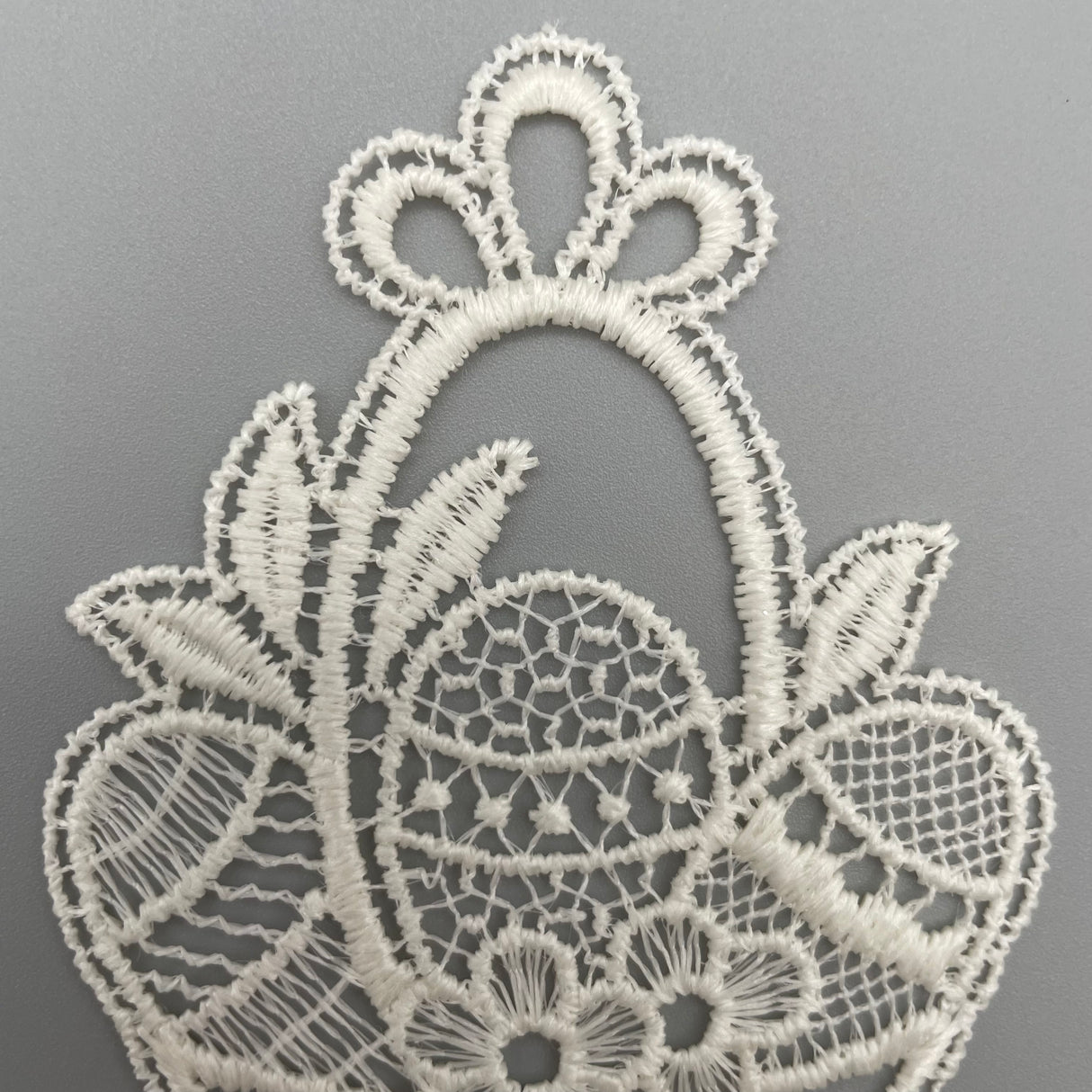 Plauener Spitze Fensterbild Ostern Ostereier von Wimpelberg