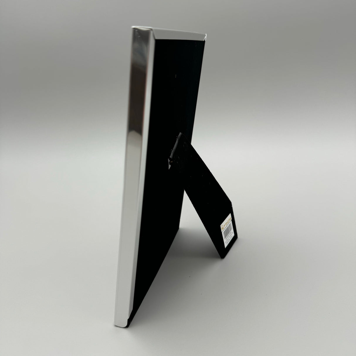 Fotorahmen Weiß-Silber mit Herzen – 10x15cm und 13x18cm aus Aluminium von Wimpelberg