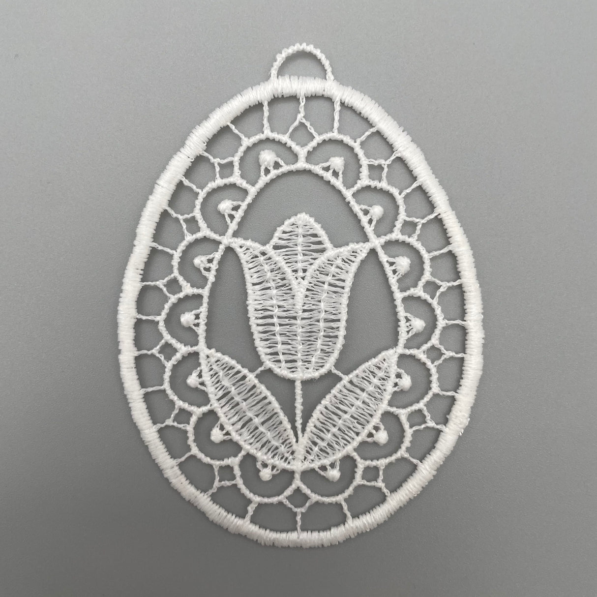 Plauener Spitze Fensterbild Ostern Blume von Wimpelberg