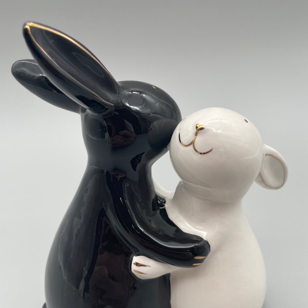 Formano Osterhasenpaar umarmend | Deko Osterhase von Wimpelberg