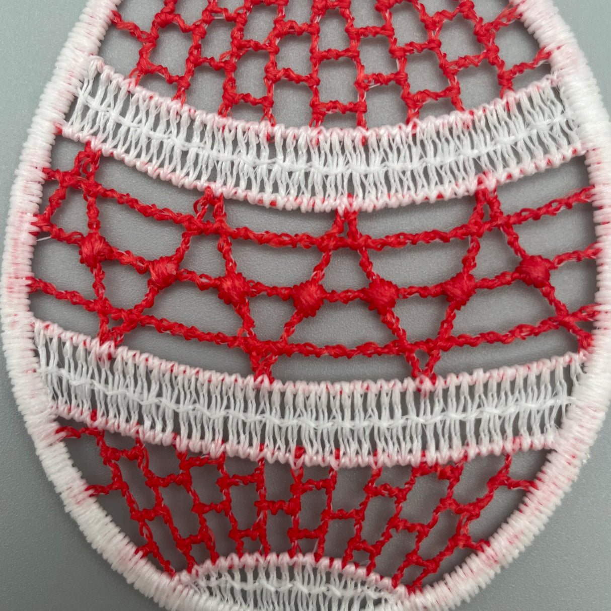 Plauener Spitze Fensterbild Ostern Osterei von Wimpelberg