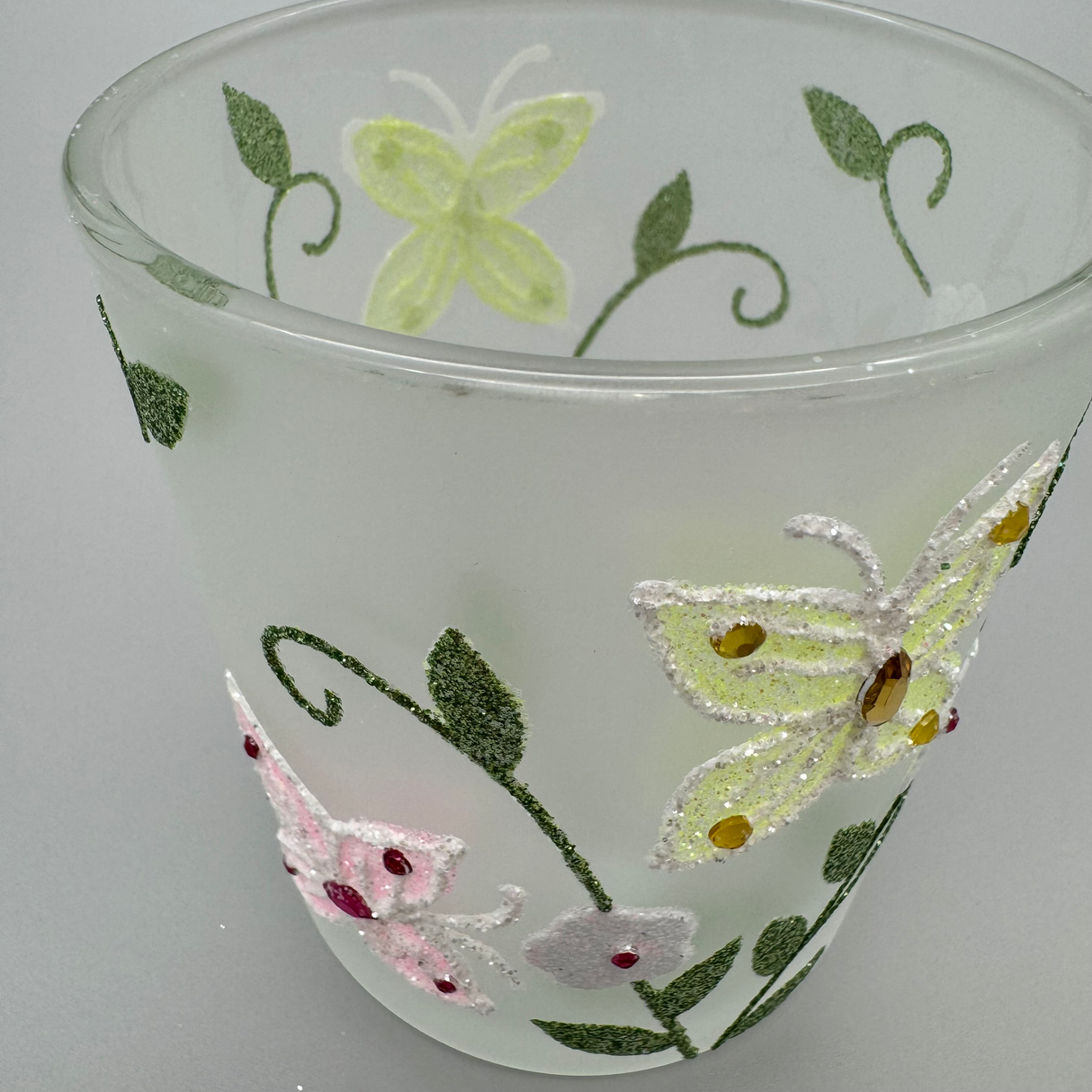 Formano Windlicht 8cm und 10cm aus mattem Glas mit Schmetterling-Dekor von Wimpelberg