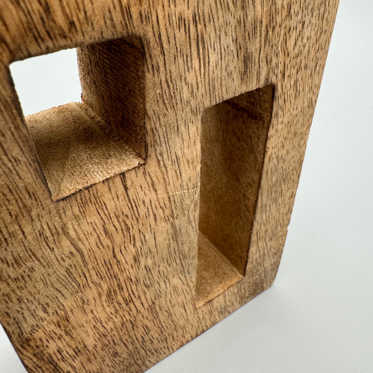 Deko Haus aus Aluminium und Mangoholz von Wimpelberg