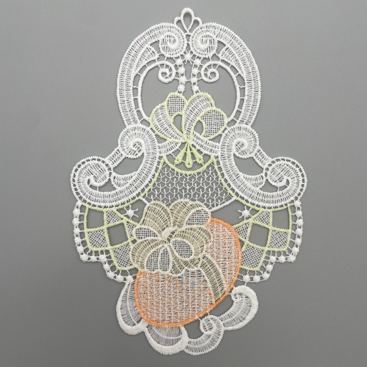 Plauener Spitze Fensterbild Ostern mit Ei Ei/orange von Wimpelberg