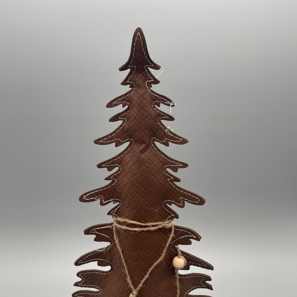 Deko-Baum im Leder-Look – Winterdeko Baum Leder Deko von Wimpelberg