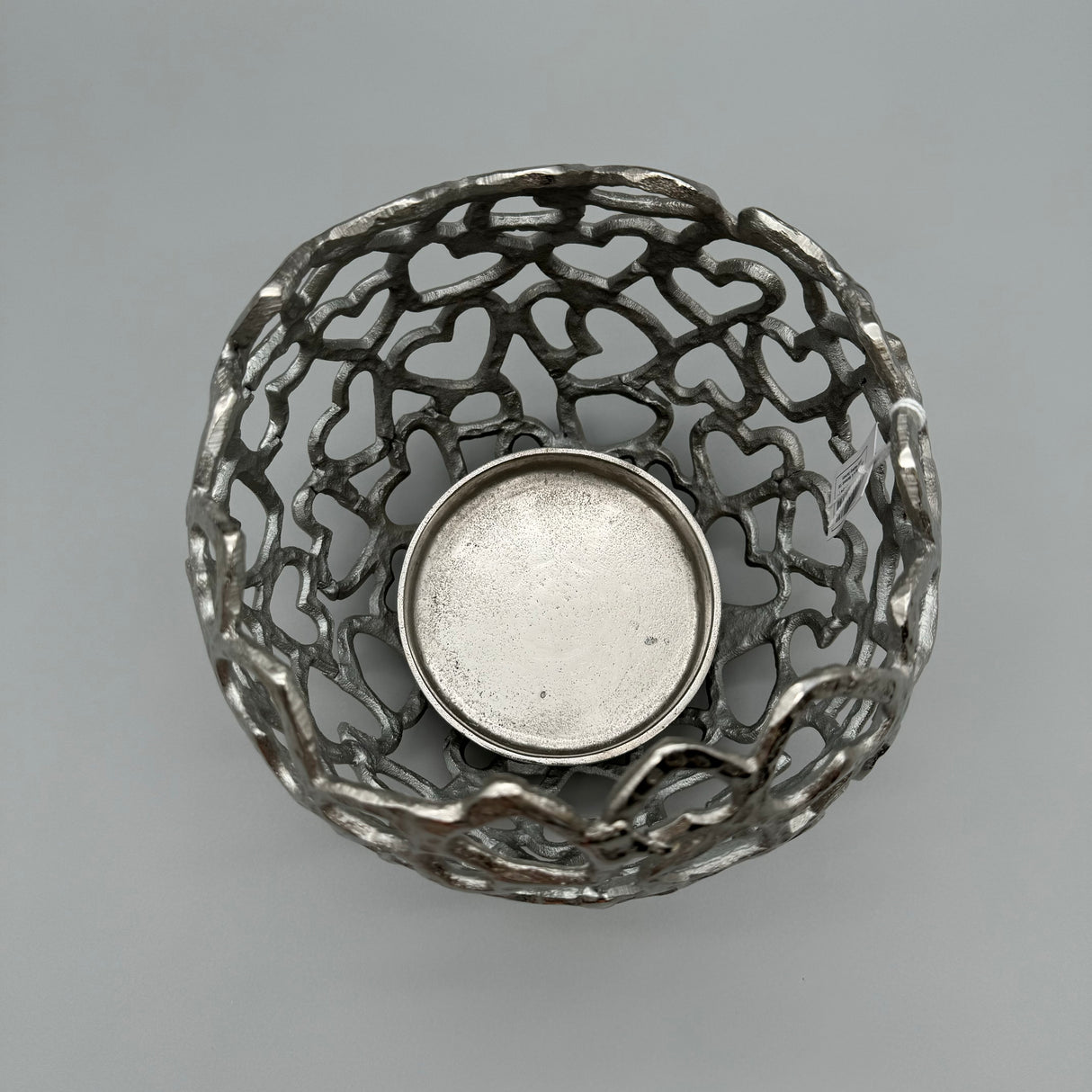 Formano Windlicht Kugel mit Herz-Durchbruch – Mattes Silber-Aluminium | Deko Windlicht von Wimpelberg