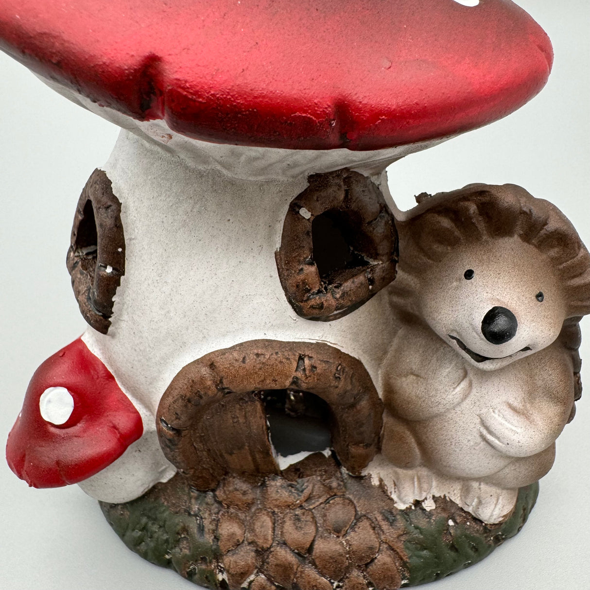 Pilzhaus mit LED-Licht und Timer – handbemalt aus Terracotta (13x17 cm) | Herbstdeko von Wimpelberg