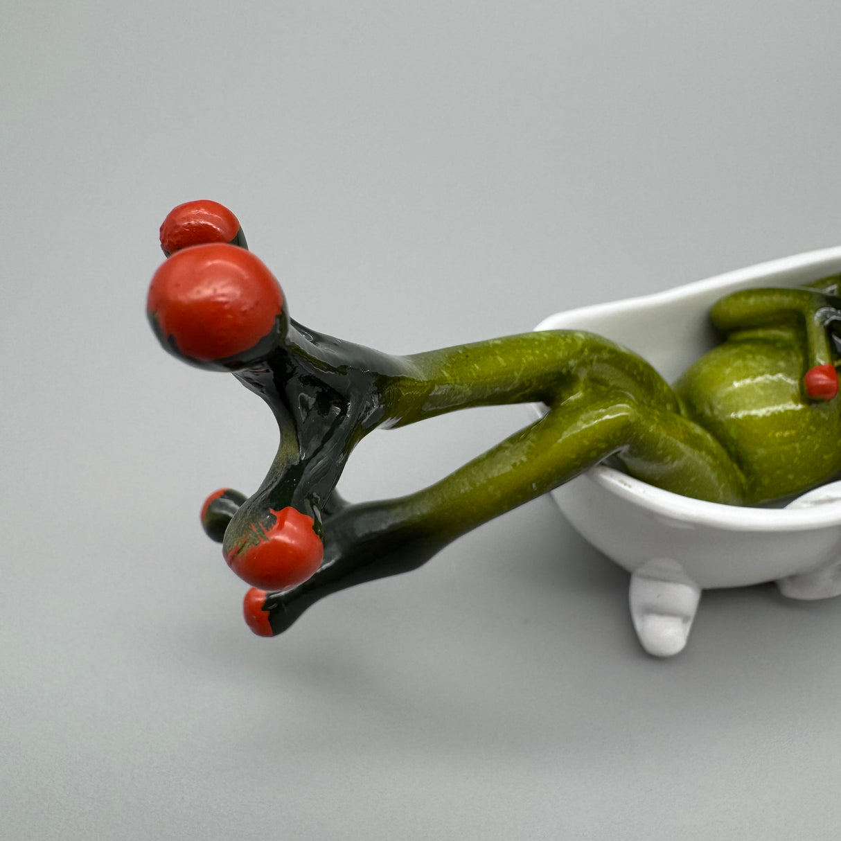 Dekofigur Frosch in Badewanne – Formano Deko Froschhausen von Wimpelberg