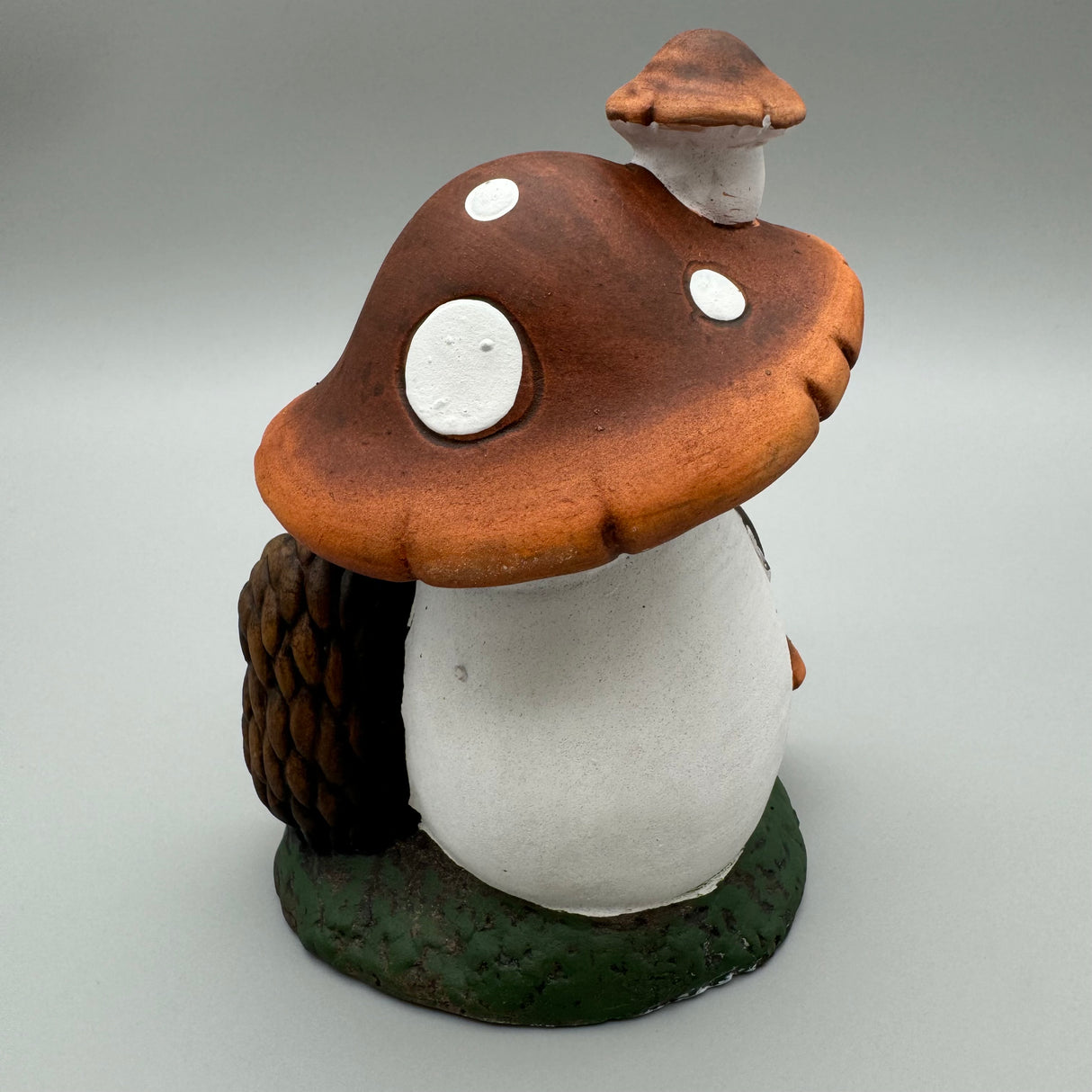 Pilzhaus mit LED-Licht und Timer – handbemalt aus Terracotta (13x17 cm) | Herbstdeko von Wimpelberg