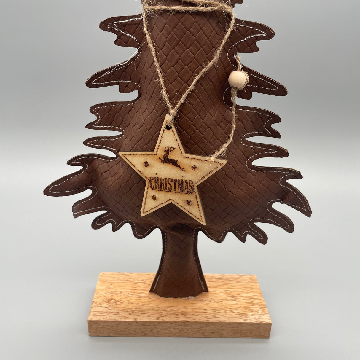 Deko-Baum im Leder-Look – Winterdeko Baum Leder Deko von Wimpelberg