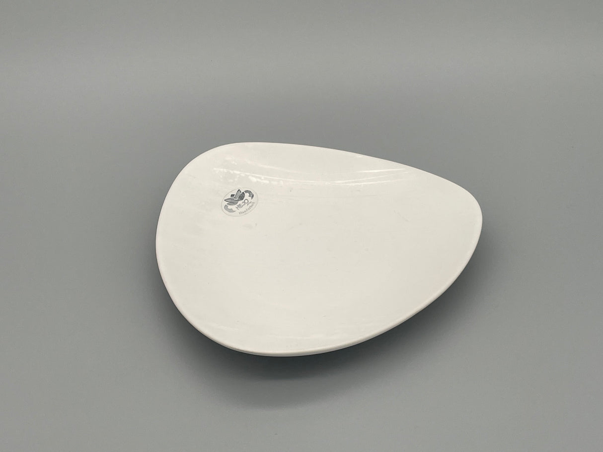 Schneeweiße Kreationsschale von Wimpelberg