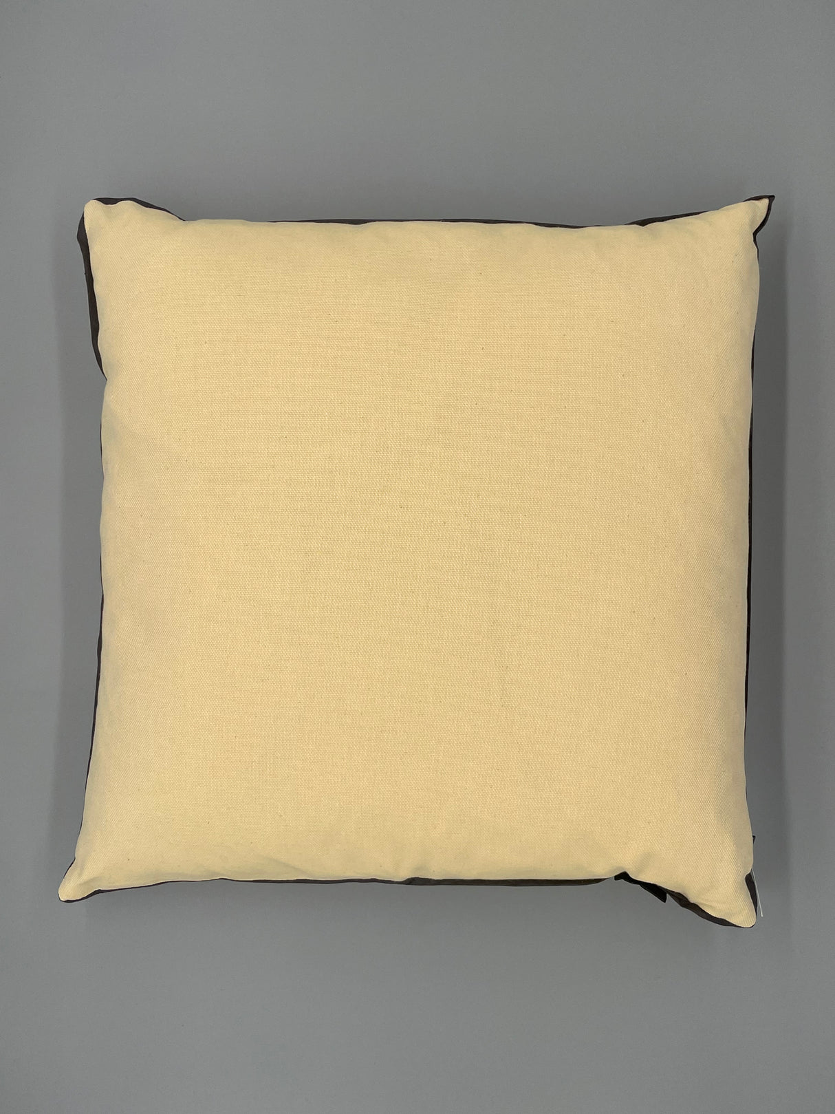 Kissenhülle mit Band - 45x45cm gelb von Wimpelberg