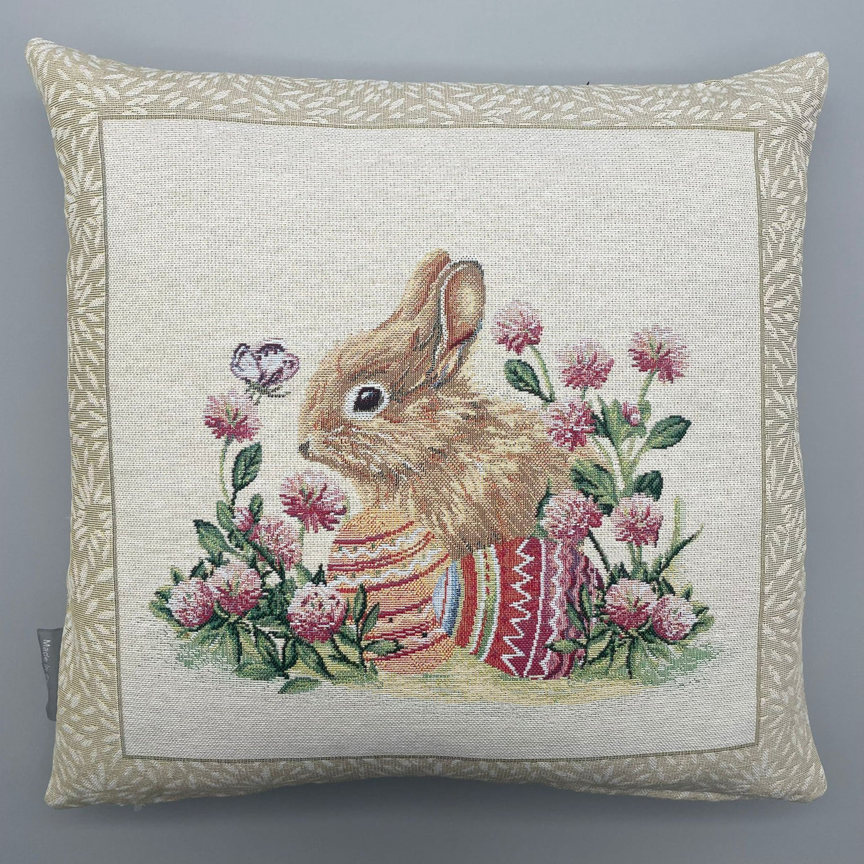 Kissenhülle Gobelin "Hase im Klee" 45x45cm | Kissenhülle Ostern von Wimpelberg