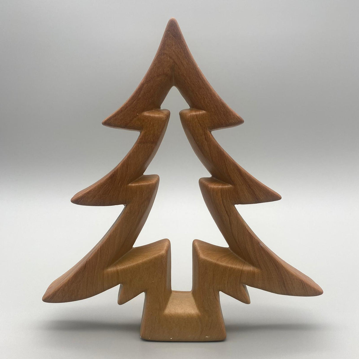 Deko-Baum in Holzoptik – Winterdeko aus Steingut | Dekoobjekt Winter 25cm von Wimpelberg