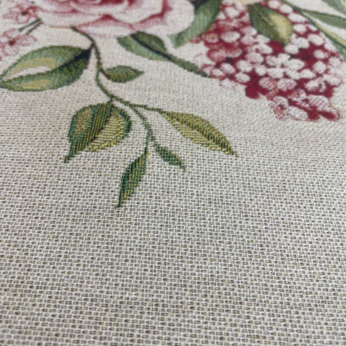 Läufer Gobelin mit schmalem Saum Padua-Rosenstrauß | 40x100 und 45x140cm von Wimpelberg