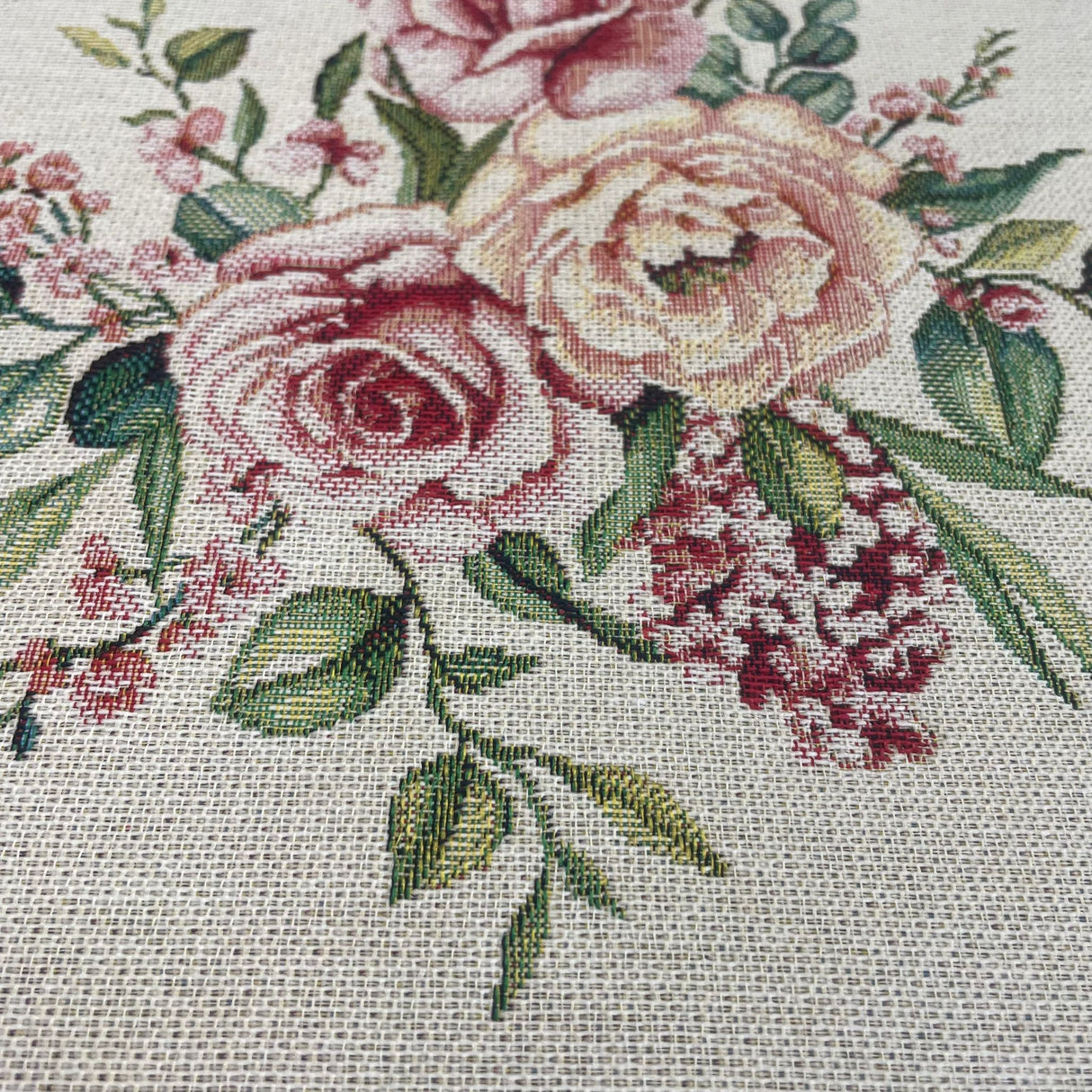 Läufer Gobelin mit schmalem Saum Padua-Rosenstrauß | 40x100 und 45x140cm von Wimpelberg