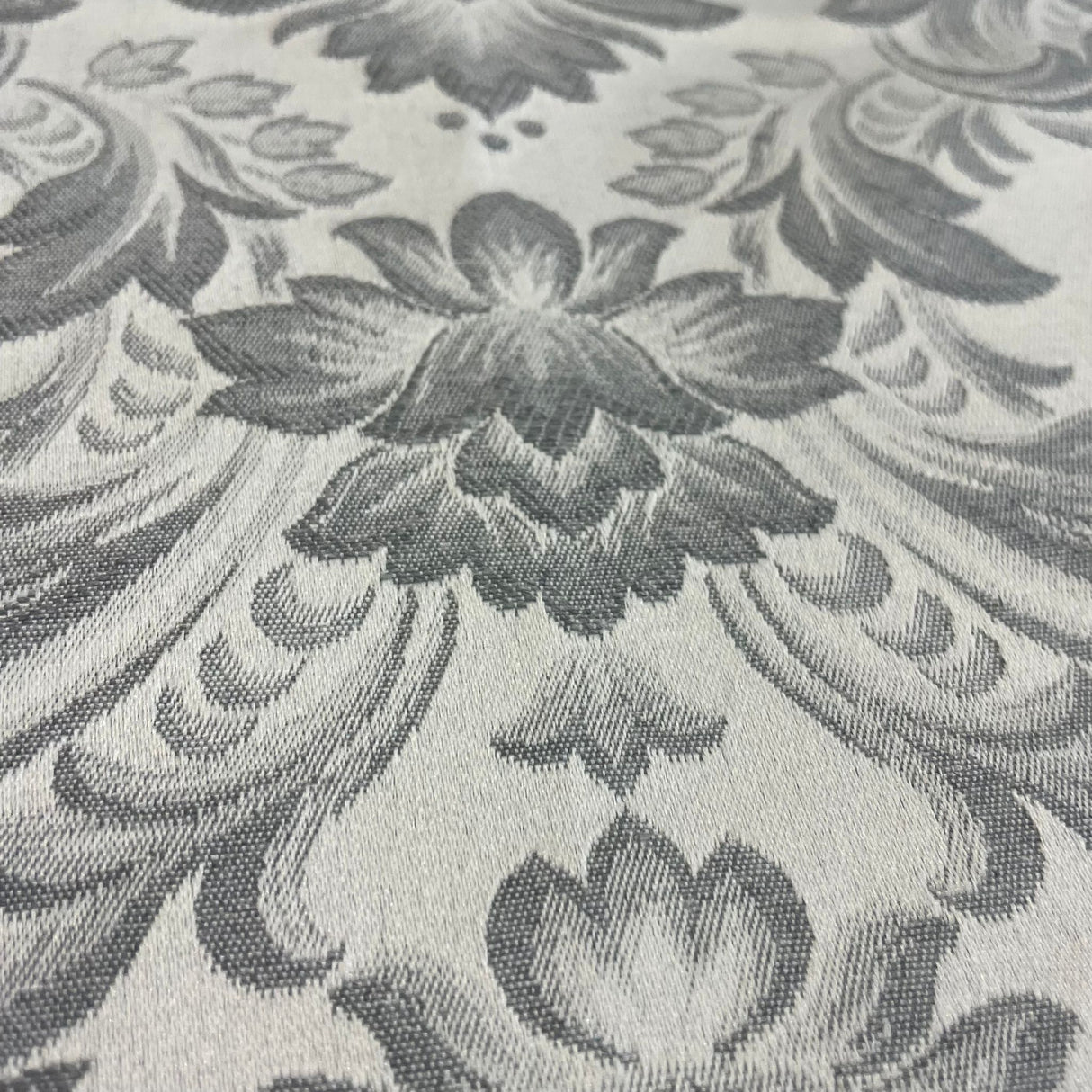 Decke 85x85cm "Pompadour" | Tischdecke von Wimpelberg