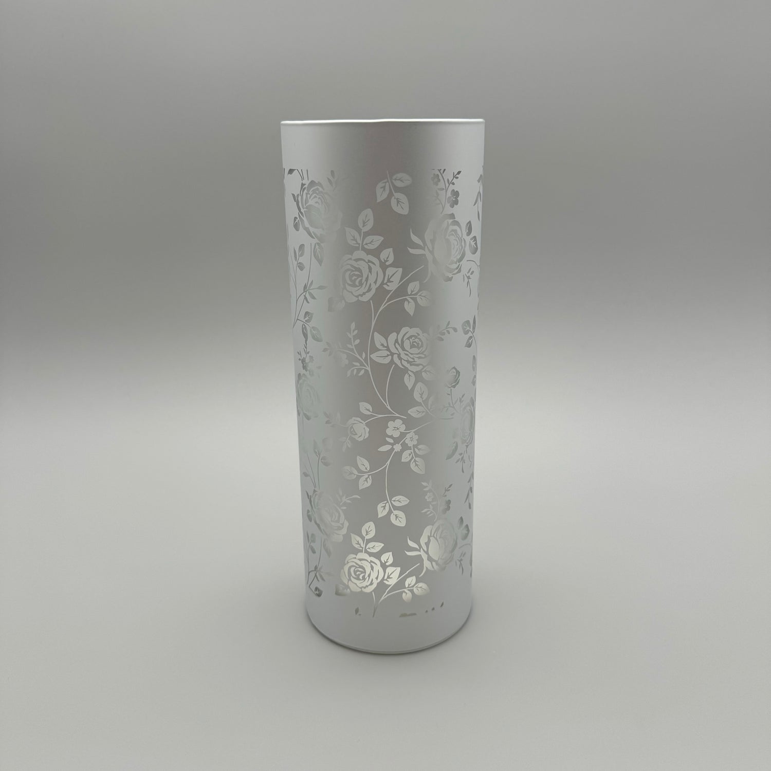 Deko-Licht Mattweiß – 25 cm und 20 cm mit Rosen-Dekor und LED  25cm von Wimpelberg