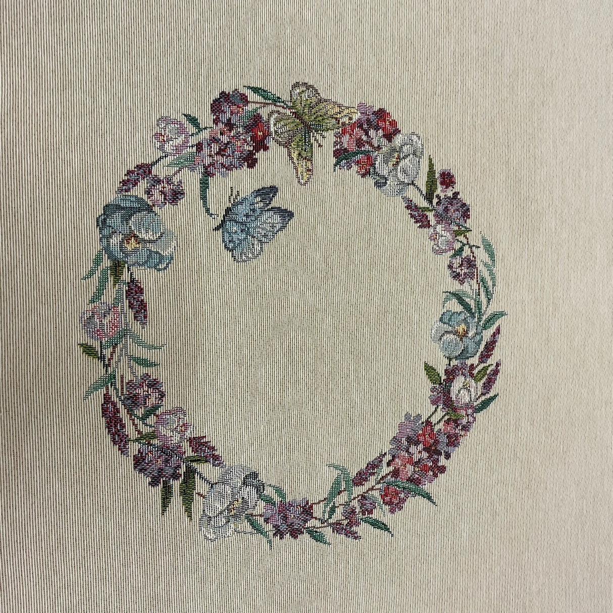 Decke Ostern Hase mit schmalem Saum Gobelin Hase lila | Tischdecke für Ostern von Wimpelberg