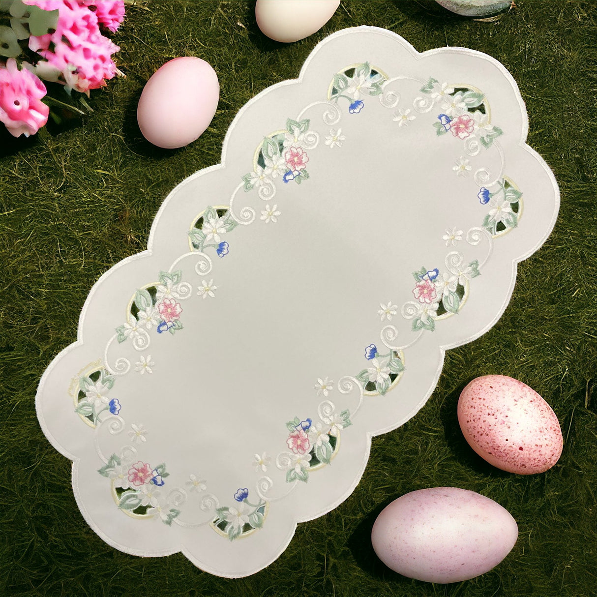 Tischläufer Plauener Spitze 30x55cm Blumen rosa blau | Läufer mit Blumenmotiv von Wimpelberg