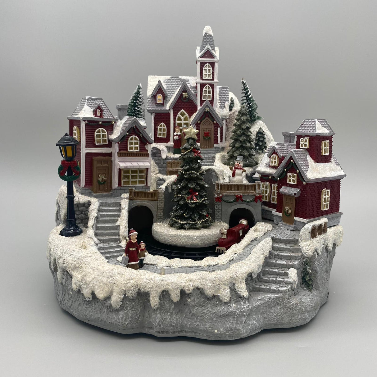 Deko Spieluhr Winterlandschaft – 28x28 cm mit LED-Licht und drehbarer Eisenbahn von Wimpelberg