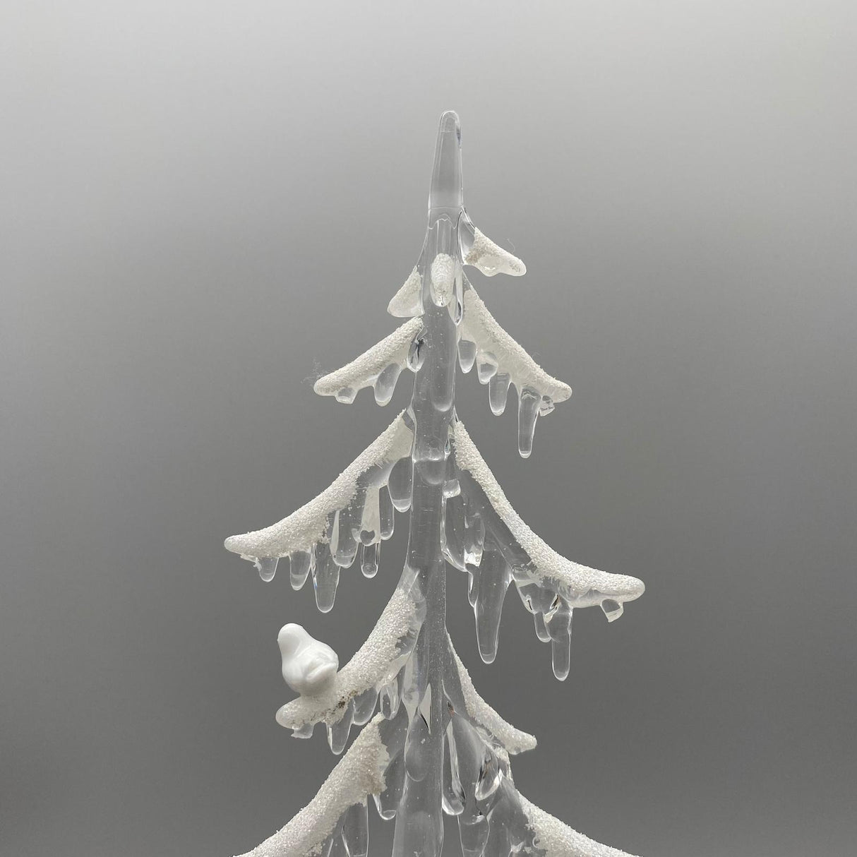 Deko Baum mit Vogel und Schnee-Dekor Acryl mit Licht | Winterdeko von Wimpelberg