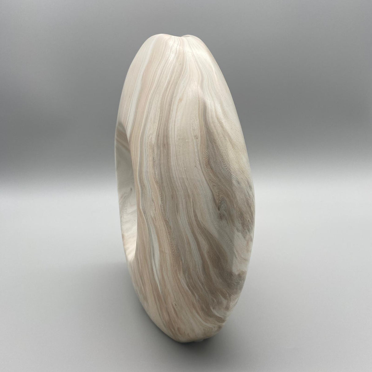 Runde Vase mit Loch 26 cm – Keramik mit matter, creme-braun | Deko Vase modern von Wimpelberg