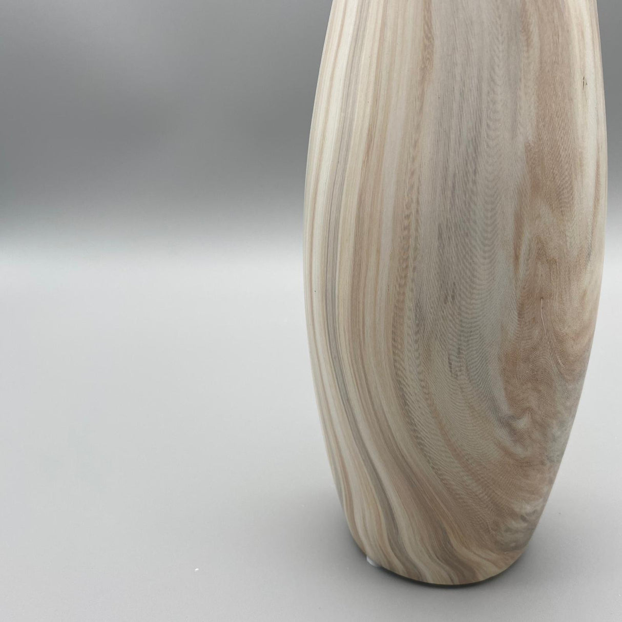 Deko Vase 10x40 cm – Keramik mit matter, creme-braun | Deko Vase modern von Wimpelberg