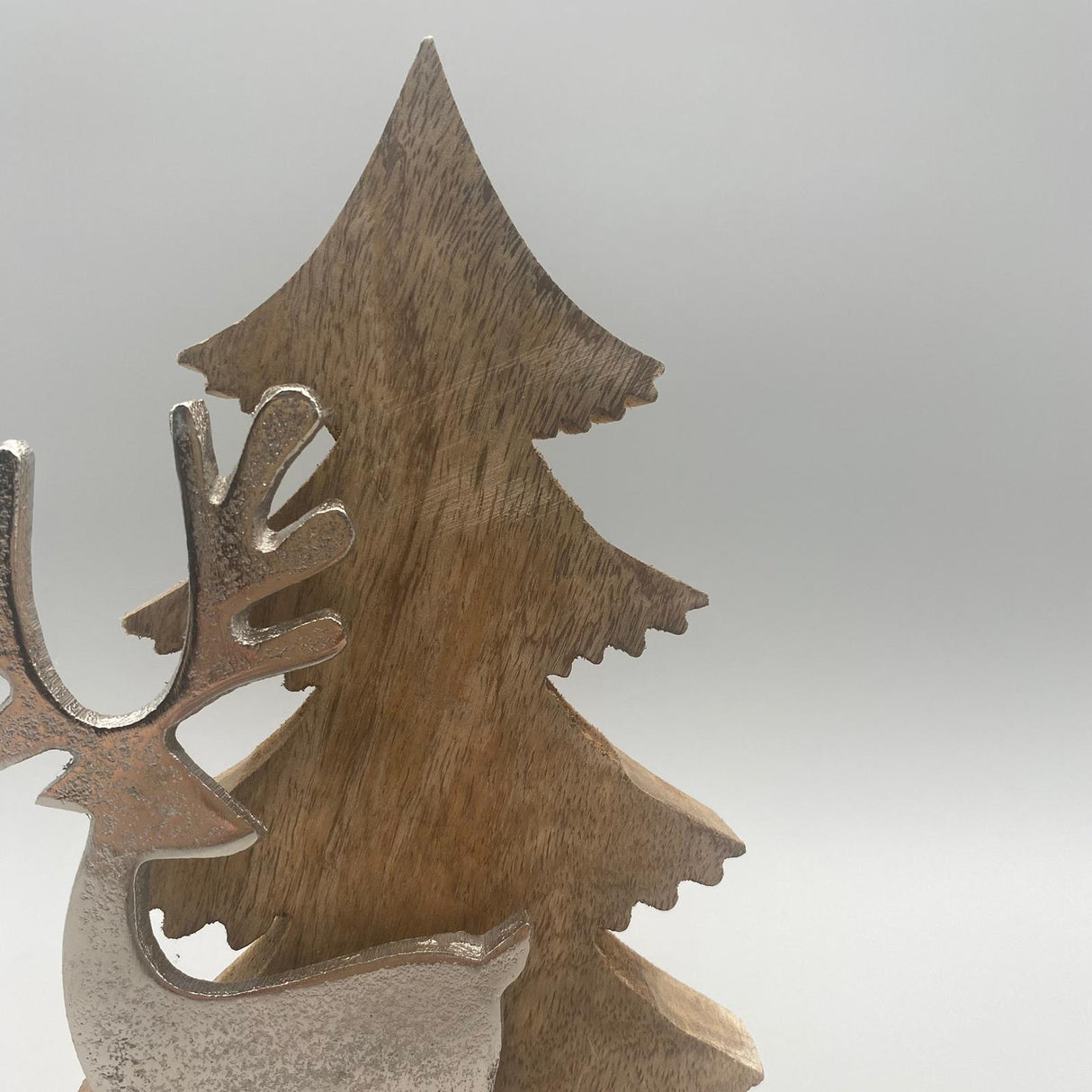 Deko Baum + Hirsch Winter – 26x16 cm, Mango-Holz | Winter Dekoobjekt von Wimpelberg