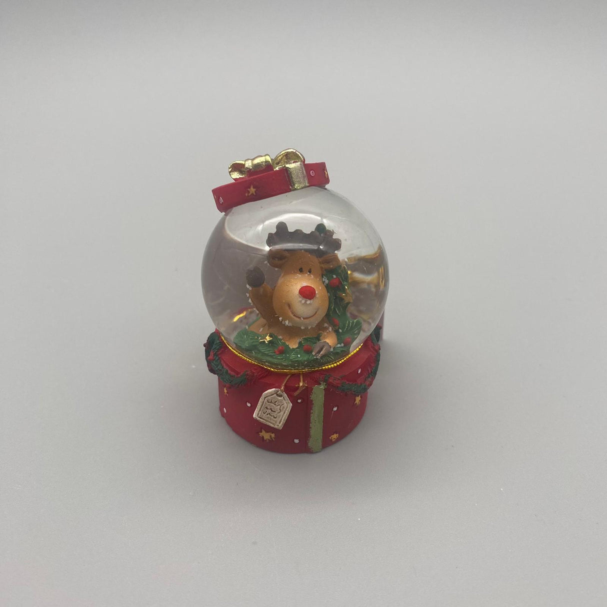 Schüttelkugel Weihnachten Geschenkbox mit Figur – 7 cm | Formano Weihnachten Rentier mit Tannenbaum von Wimpelberg