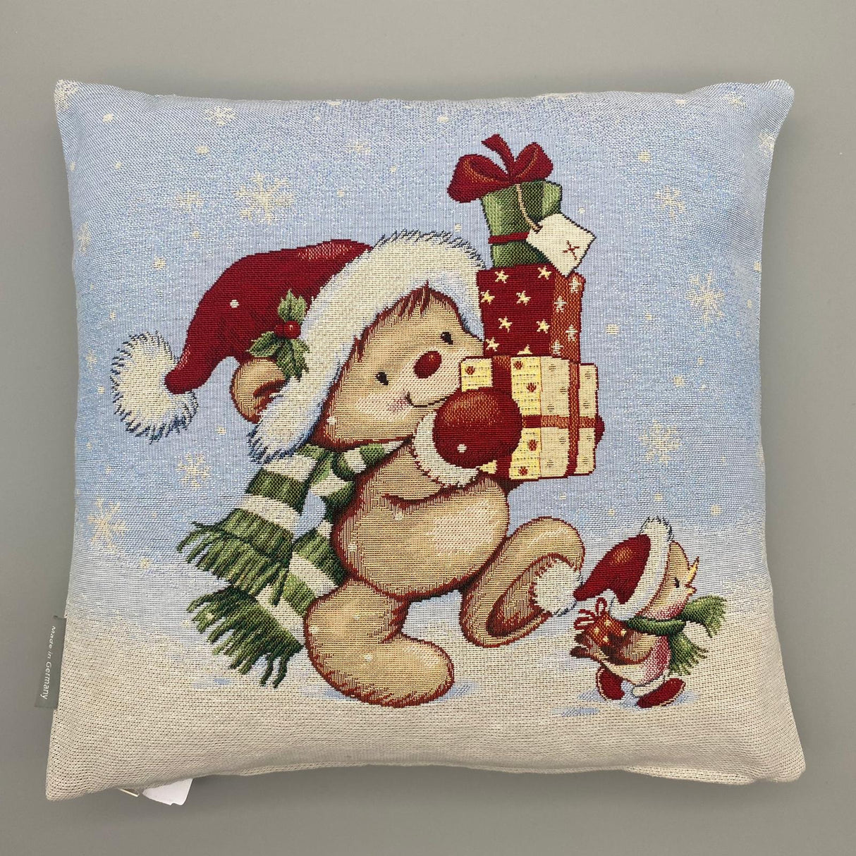 Gobelin Kissenhülle Weihnachten – Bärenmotiv "Bubu" 45x45 von Wimpelberg