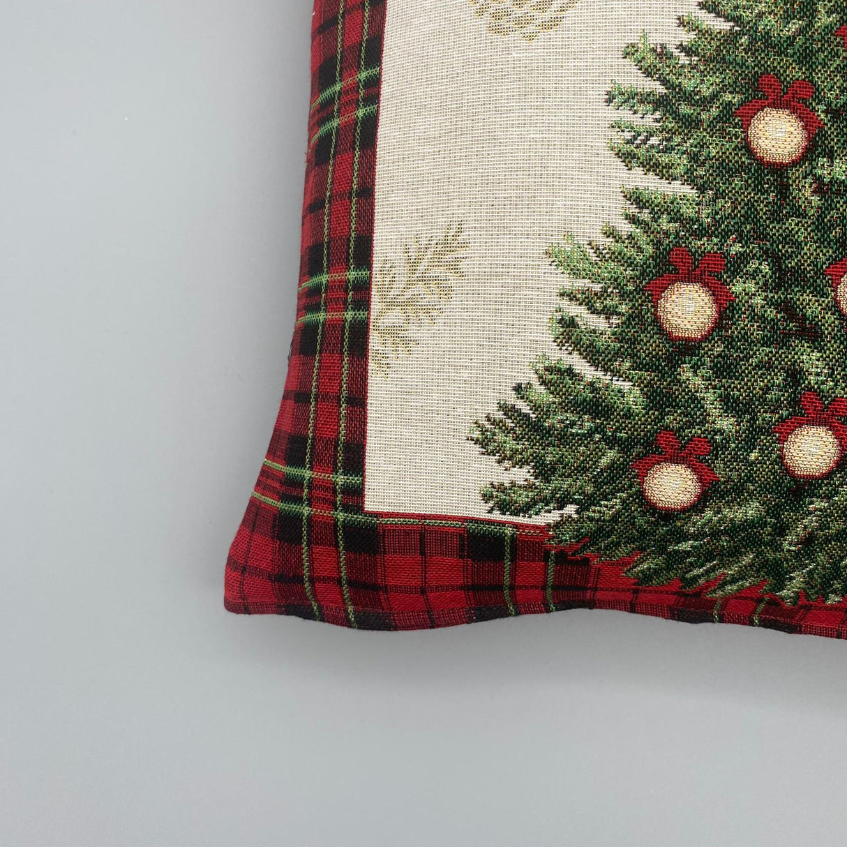 Kissenhülle Weihnachten 45x45 cm – Weihnachten Karo Baum Gobelin von Wimpelberg