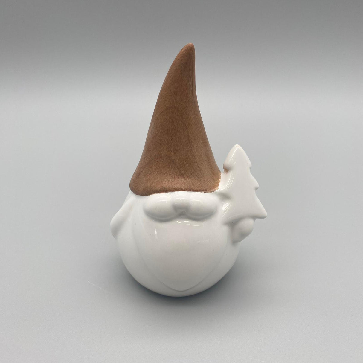 Deko-Zwerg aus Steingut mit Holzoptik-Mütze | Winter Dekofigur 12cm von Wimpelberg