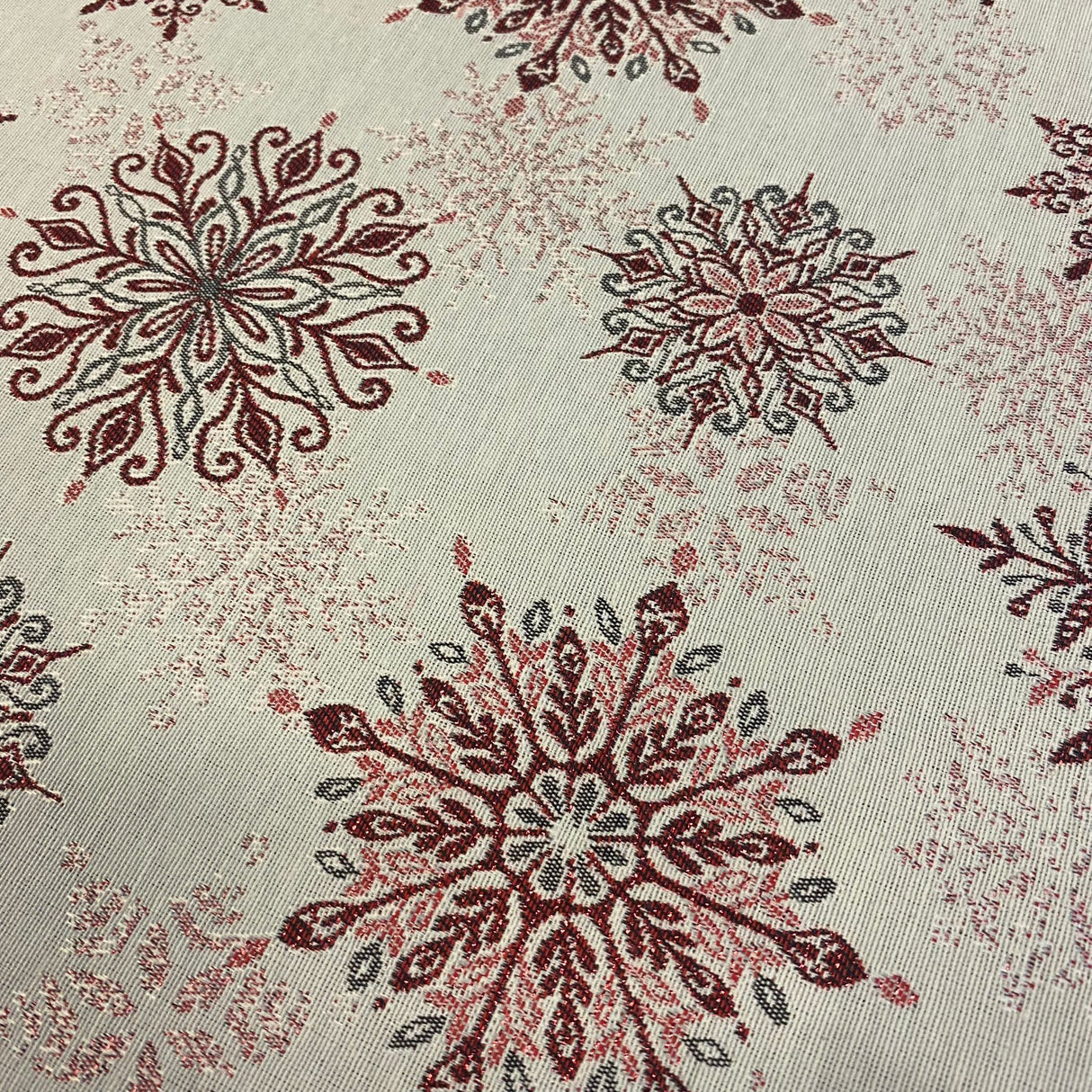 Weihnachtsläufer Gobelin Schneekristall – Tischdekoration | Läufer Weihnachten von Wimpelberg