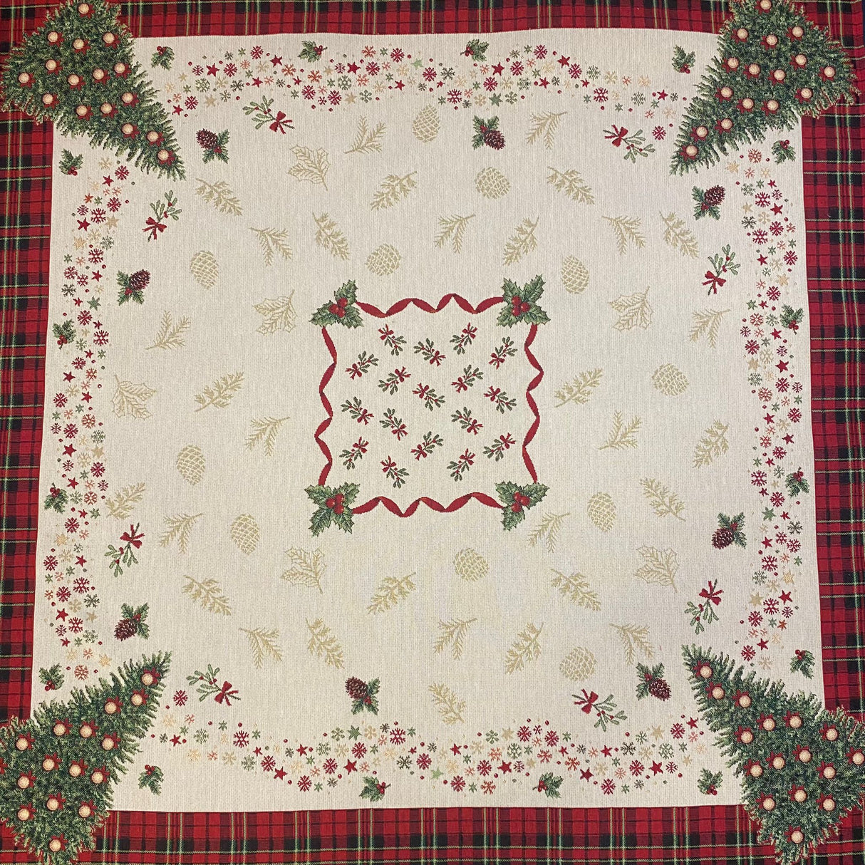 Weihnachtsdecke 100x100 cm – Gobelin Karo mit Baum-Motiv | Weihnachtsdeko von Wimpelberg